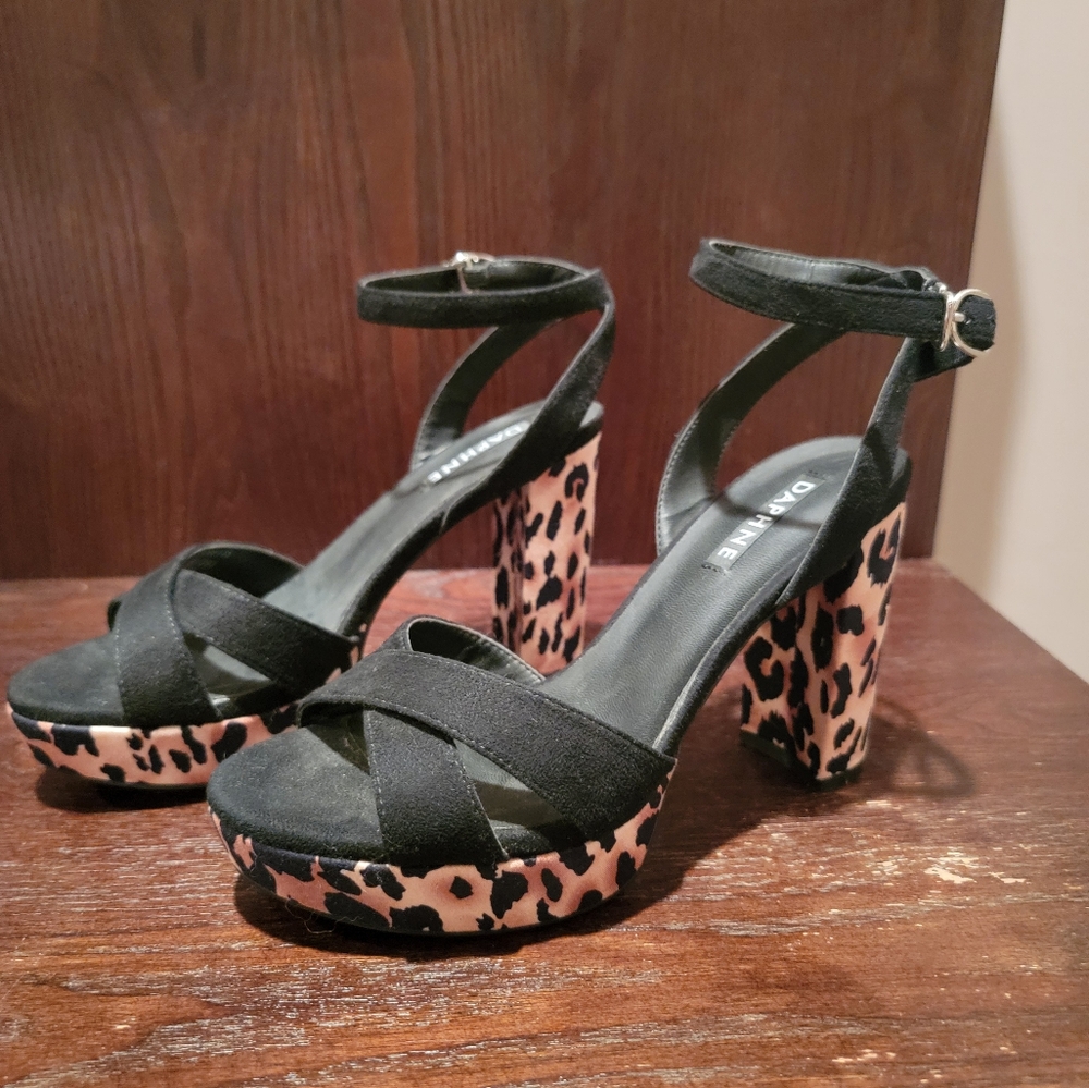 Chunky heels